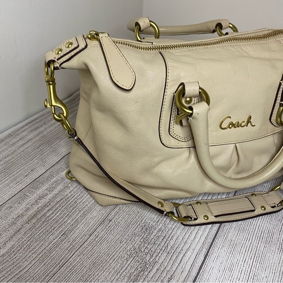 Coach Ashley Leather Satchel Crossbody Beige F15445 - Picture 3 of 15